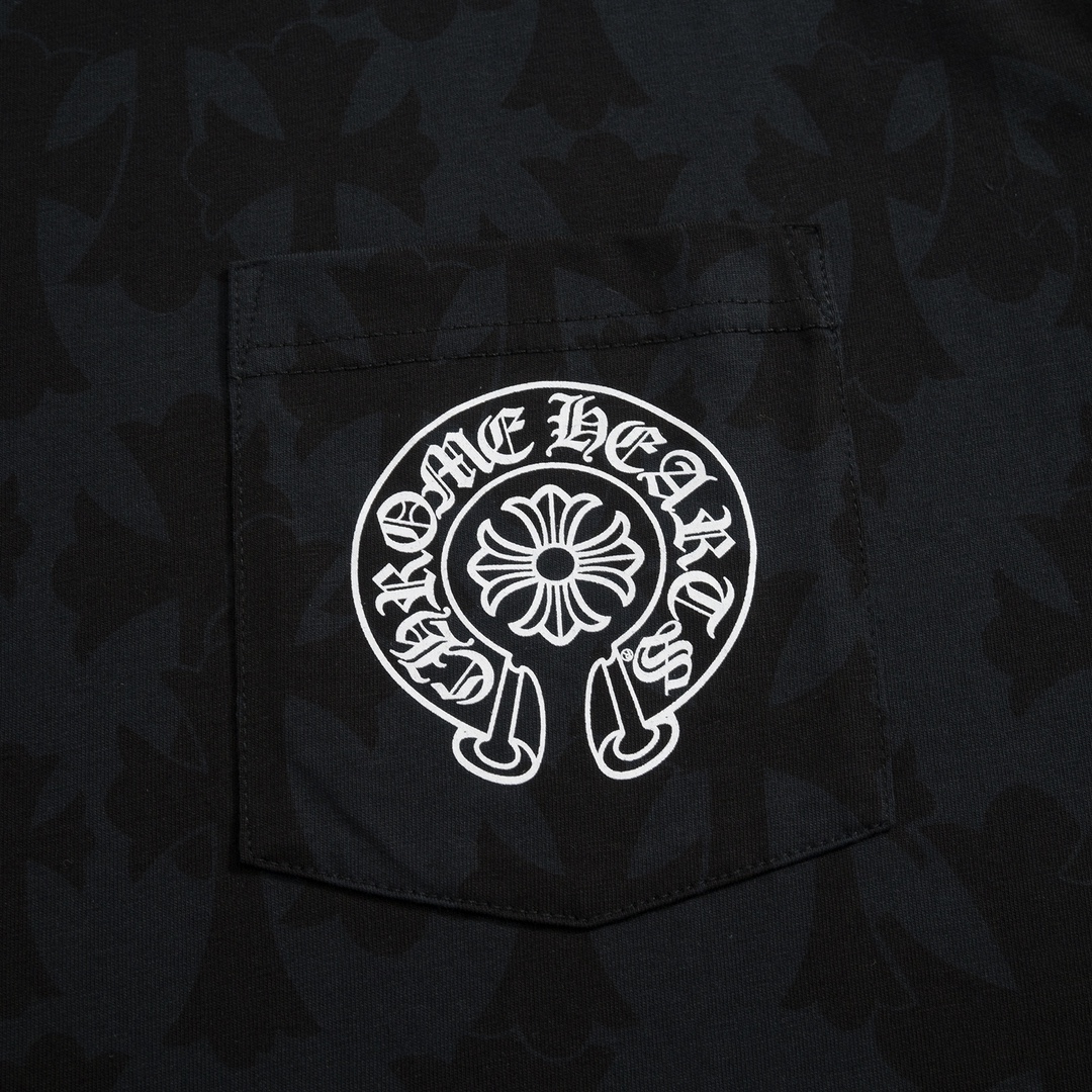 CH Chrome Hearts Embossed Print Short-Sleeve T-ShirtCustom Embossed Cross Fabric, Horseshoe Print on Front, Scroll Print with Traditional Chinese Characters on Back, Drawstring DesignSizes S, M, L