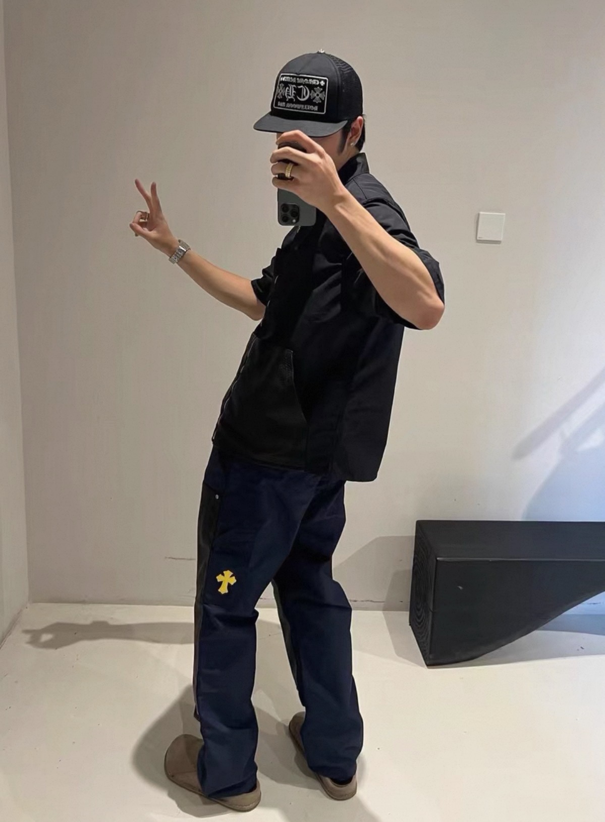 Chrome Hearts New Pants with Leather Patched and Logging FeaturesMatched design and color; silver-plated hardwareYellow leather cross on the backBoth knees are made from a single piece of leatherSizes 28, 30, 32, 34