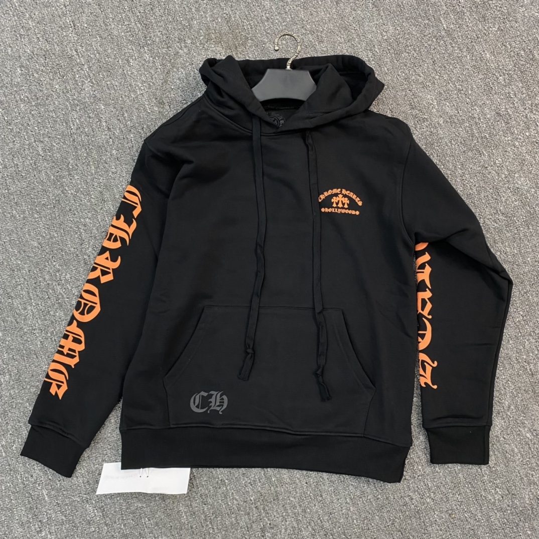 Chrome Hearts' latest orange three-cross Sanskrit pullover sweatshirt. Made of 42-count 380g pure cotton, with imported ink printing for a three-dimensional effect. Custom-made to order, perfect fit!Sizes: M L XL XXL
