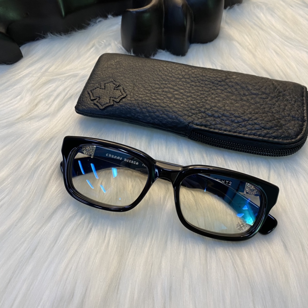 【Chrome Hearts Silver Accessories - Silver Skull Glasses】Finally shipped after 5 months of development. Accessories are identical to the authentic product, made of 925 sterling silver. Leather packaging. Retail price: 9000+ RMB.