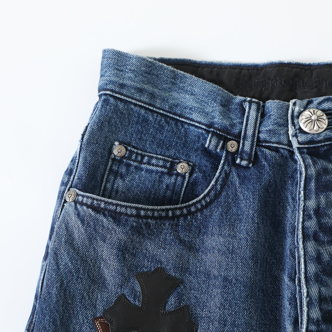 In stock, immediate shipping. Flame/No Flame (two styles)Chrome Hearts Limited Edition Leather Patchwork Black, White, Brown Suede Cross Blue DenimThis CH denim is a VIP exclusive (only available to VIPs).Not an official website item, making it