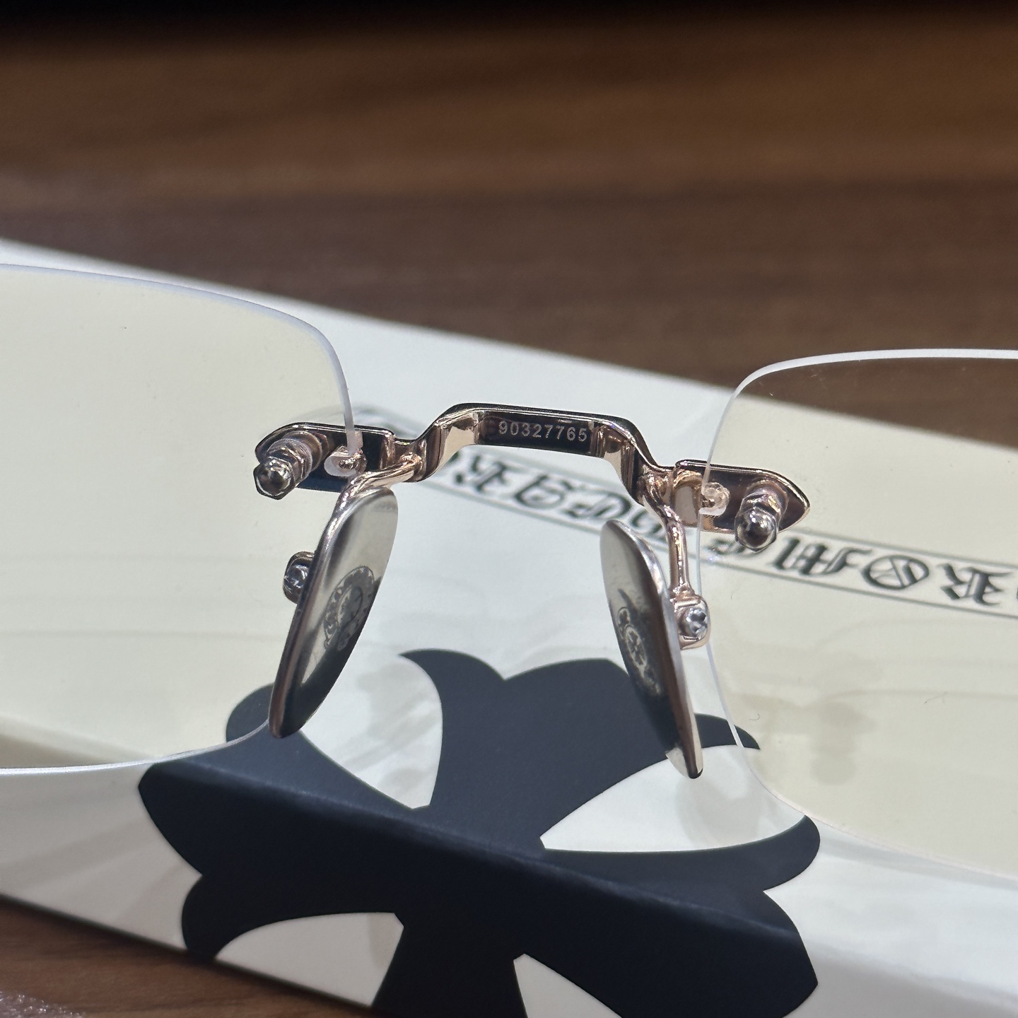 CH Rimless Gold-Wire Glasses, Model: SOFFFFFFFFERS IISize: 54-21-148