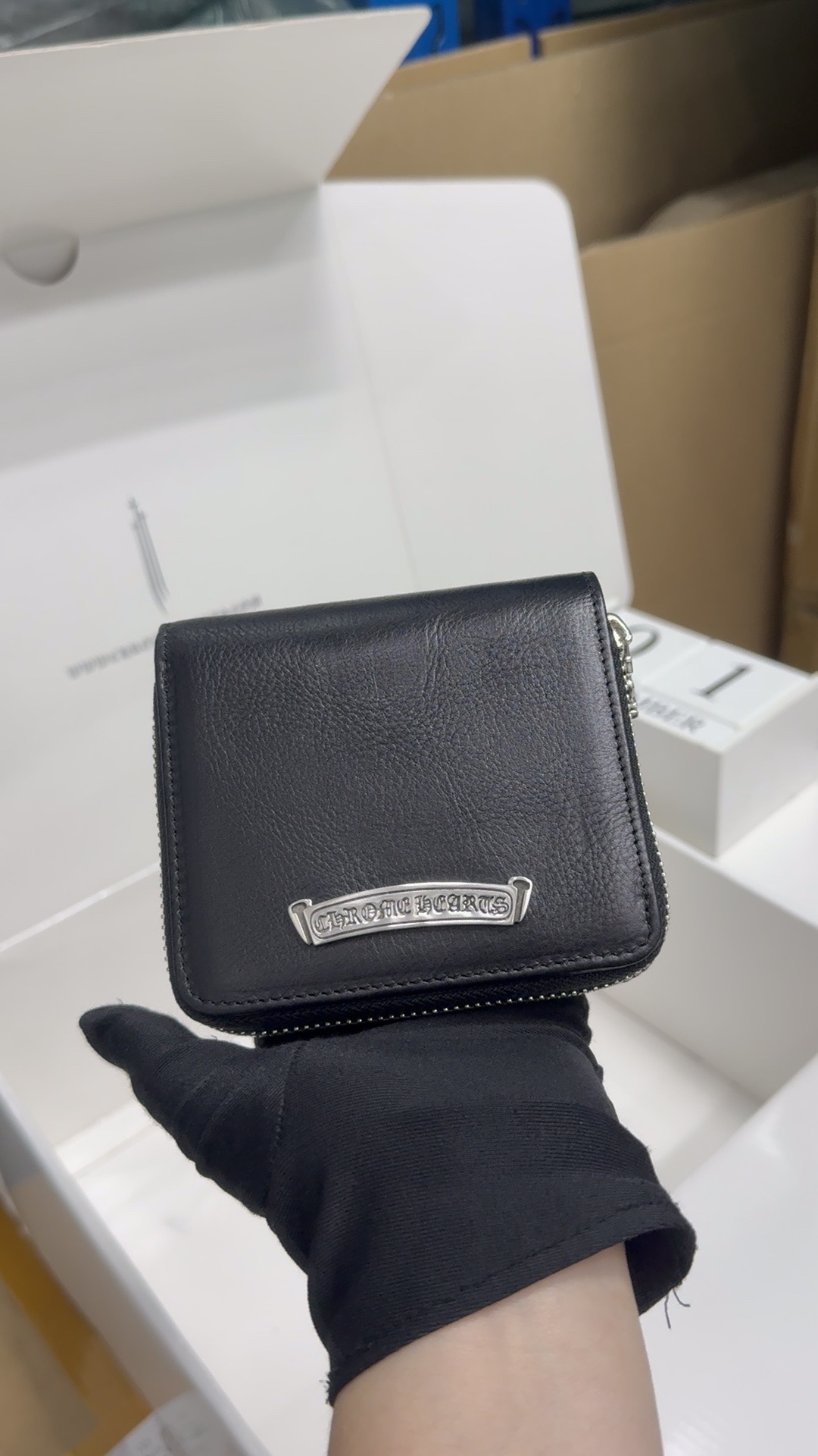 Customer-ordered scroll wallets