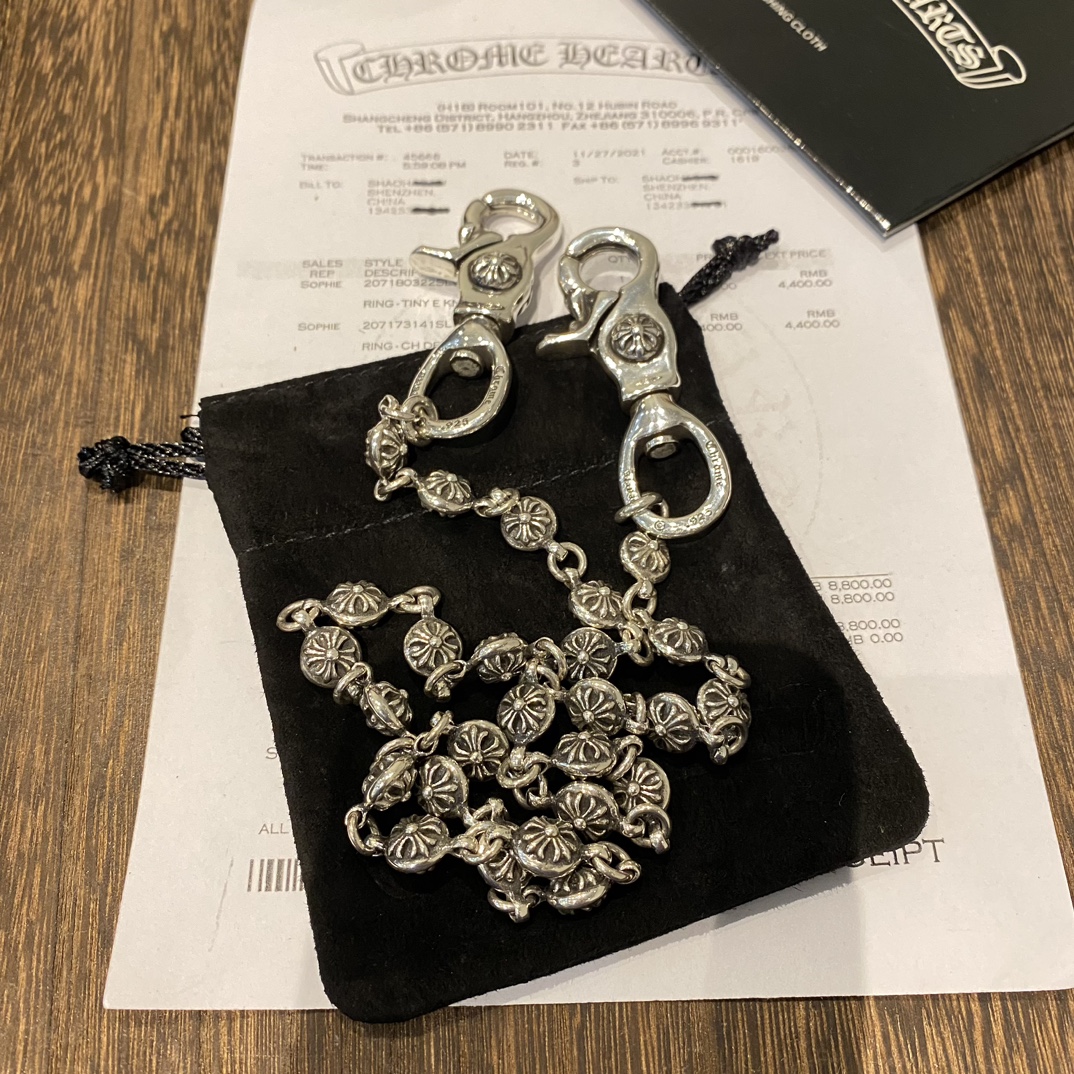 Chrome HeartsCross Flower Ball Bag Chain - Vintage QualityAuthentic Pattern - Authentic Antique Engraving & Oxidation TextureSteel Mold Pattern - Total Length (including lobster clasp): 65cm - Weight: 160g - Entirely 925 Sterling Silver - Material