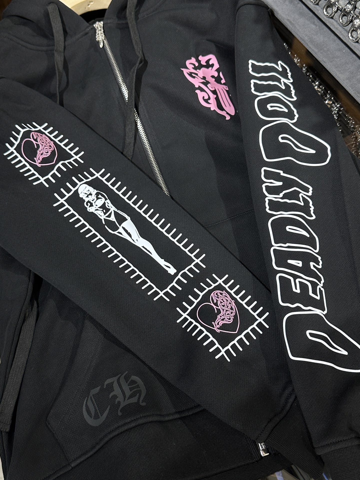 Chrome Hearts x Deadly Doll Latest Collaboration: Graffiti Horseshoe Zipper HoodieSize: S M L XL