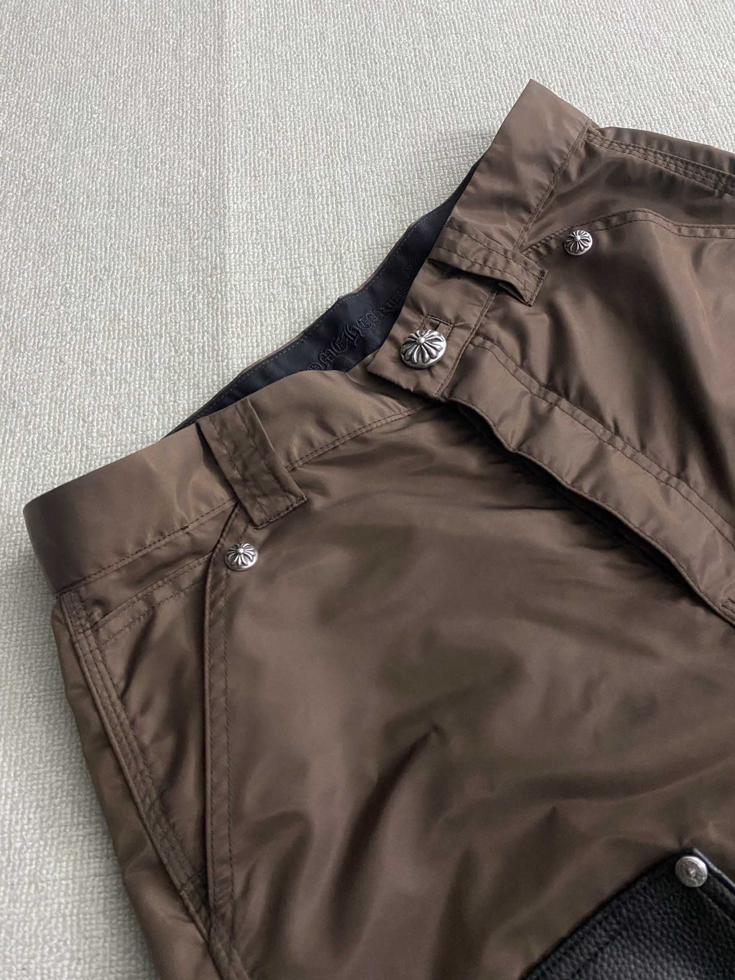 Detailed photos of brown