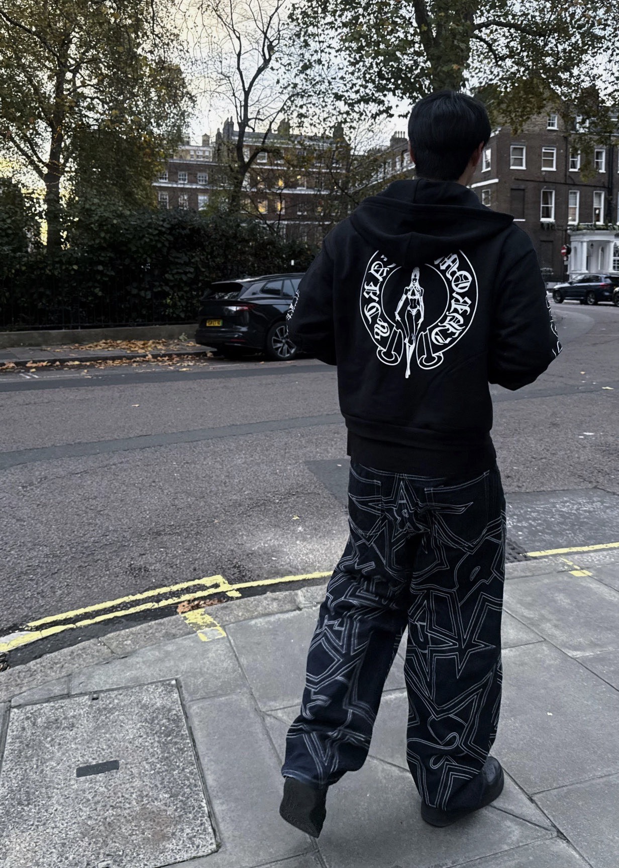 Chrome Hearts x Deadly Doll Latest Collaboration: Graffiti Horseshoe Zipper HoodieSize: S M L XL