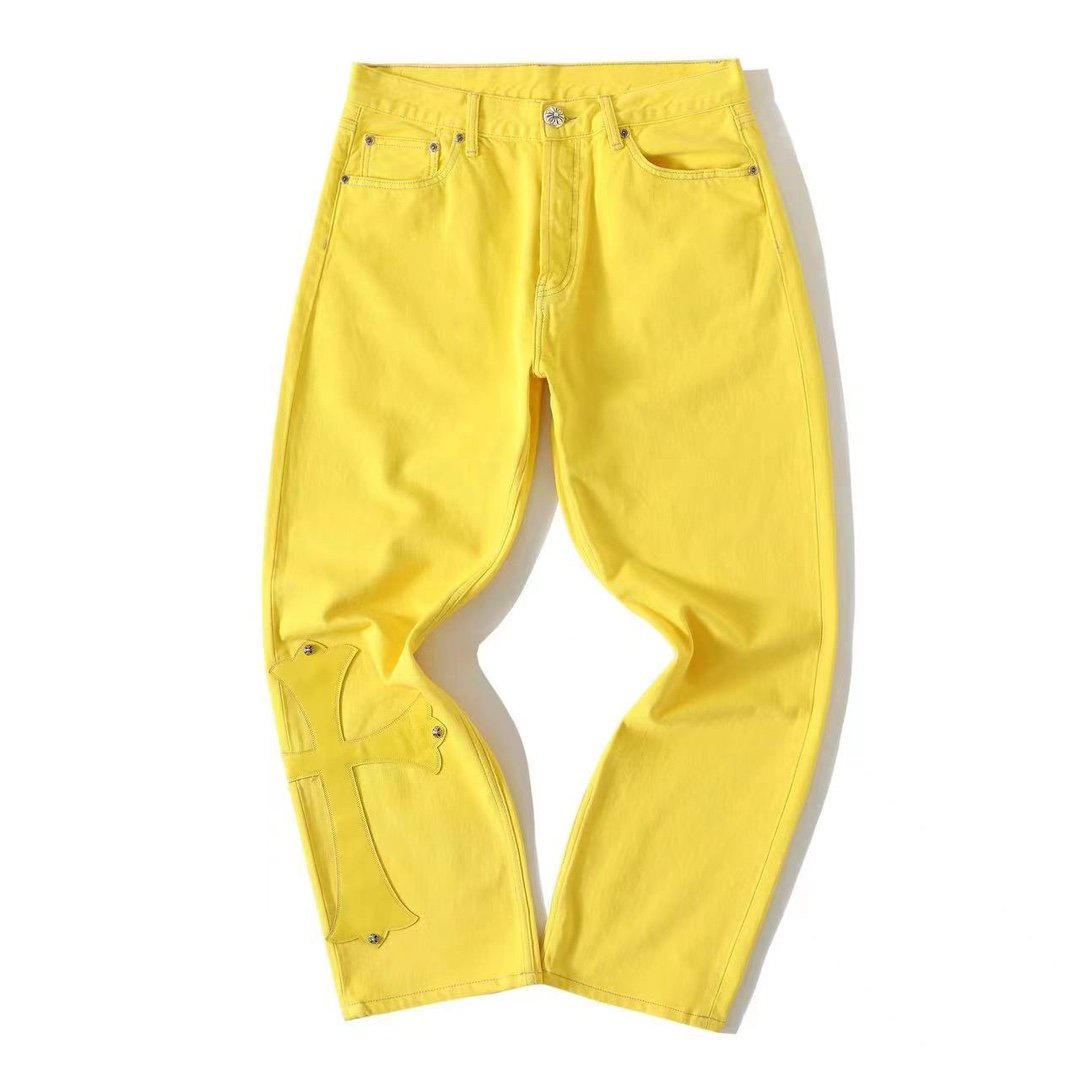 New York exclusive yellow denim, sold out instantly upon release, demand far exceeds supply. The fabric is the same as the original 501 line, using imported materials and special dyeing to prevent color fading. It's incredibly soft to the touch! The