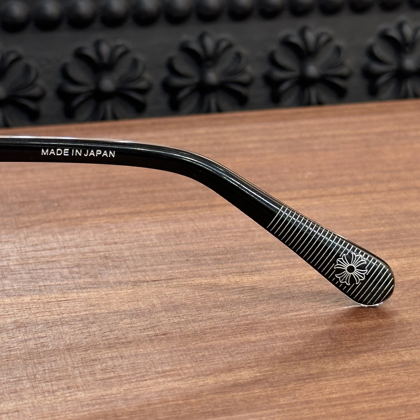 CH Eyeglasses Model: AMBIDIXTROUSSize: 53-21-151