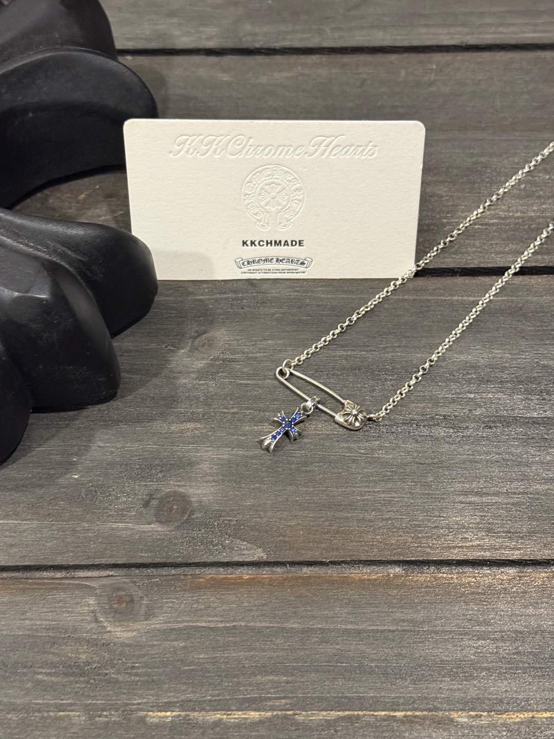 Customer order: Blue diamond BBF + brooch necklace