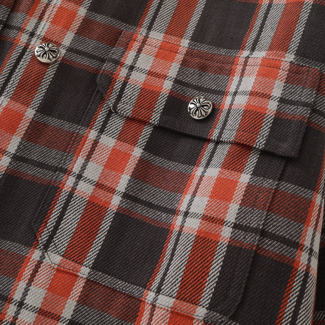 CH's new yellow-orange flannel plaid shirt is now available in all sizes. Made with 11-count double-ply 240g (260g after washing) cotton blend flannel, featuring a brushed front, laser infrared positioning, hand-cutting, and precise alignment. Includ