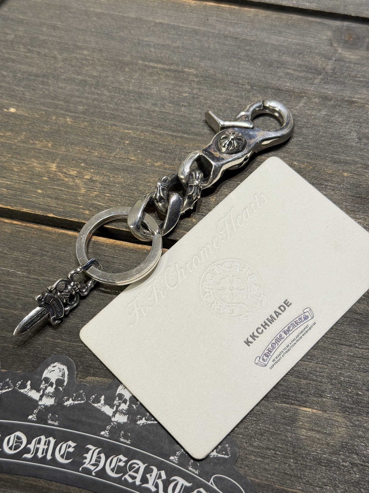 Half-flower sword lobster keychain, limited stock available.