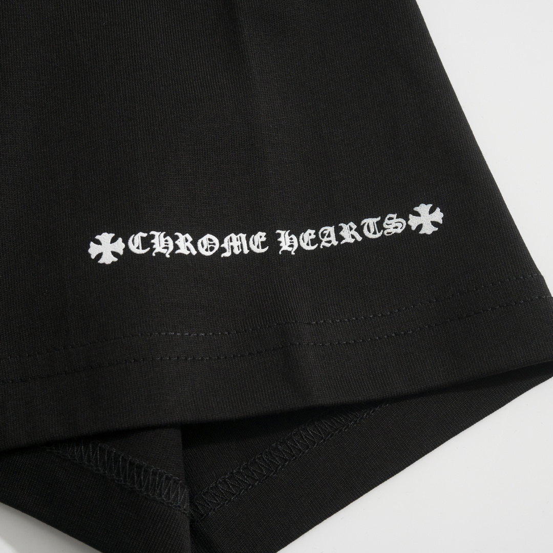 CH Sanskrit Short-Sleeve T-Shirt with Sanskrit Print on NecklinePure Cotton with Exclusive Printing TechnologyUnisex Loose Fit with Sanskrit Print on Neckline and CuffsDouble Stitching Reinforced NecklineSoft, Comfortable, and Breathable Fabric