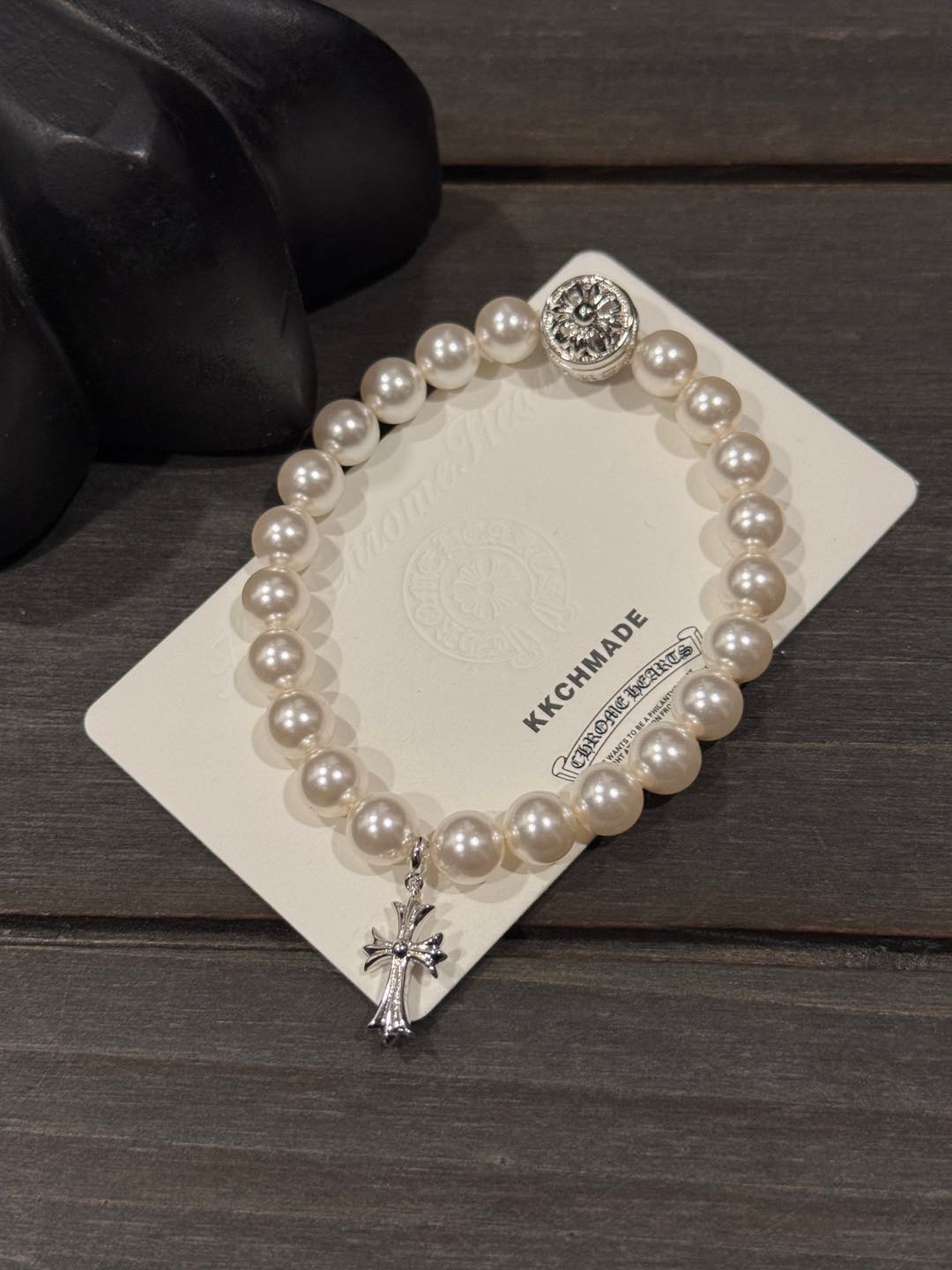 The hottest item of the year! 🔝CH ✖️Miki Pearl Series Bracelet