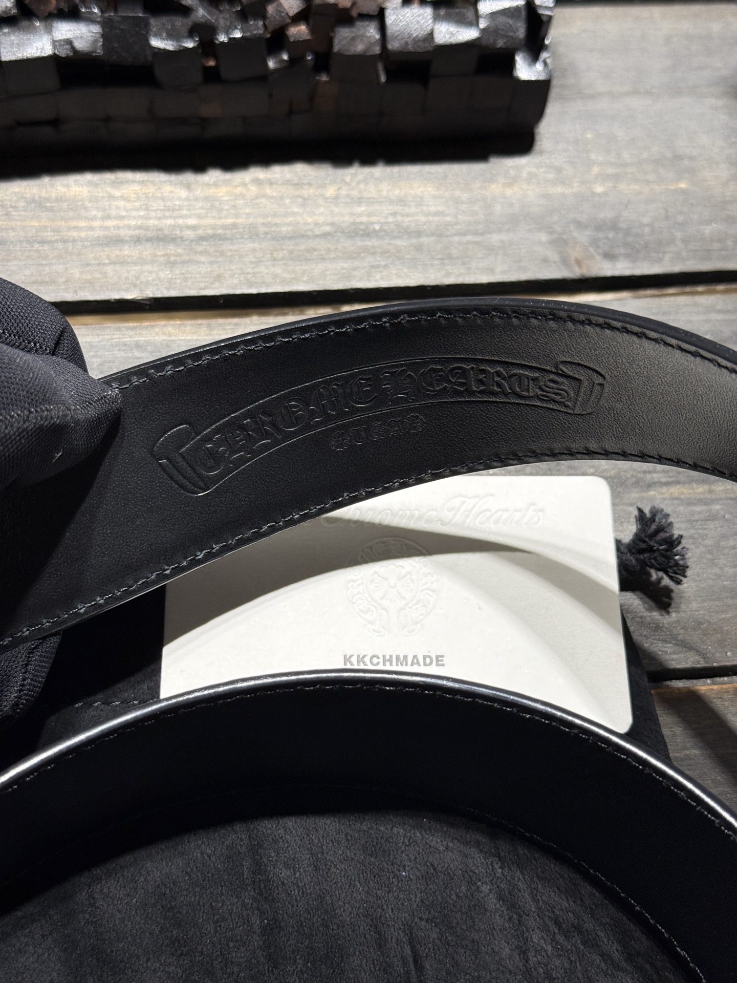 Custom-ordered 🔝vine cross leather beltOriginal South American cowhide leather, heavy-duty 925 sterling silver hardware, top-notch detailing, unparalleled quality!