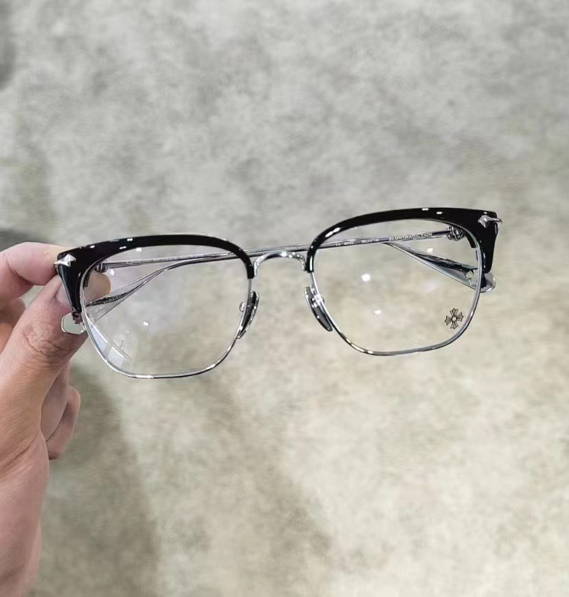 ChromeHearts Slaughter Glasses (Style as worn by Xue Zhiqian) - Classic design, top-tier item, 925 sterling silver accessories. Already shipped, limited stock. Most items on the market are common or misprinted; top-quality pieces are almost impossibl