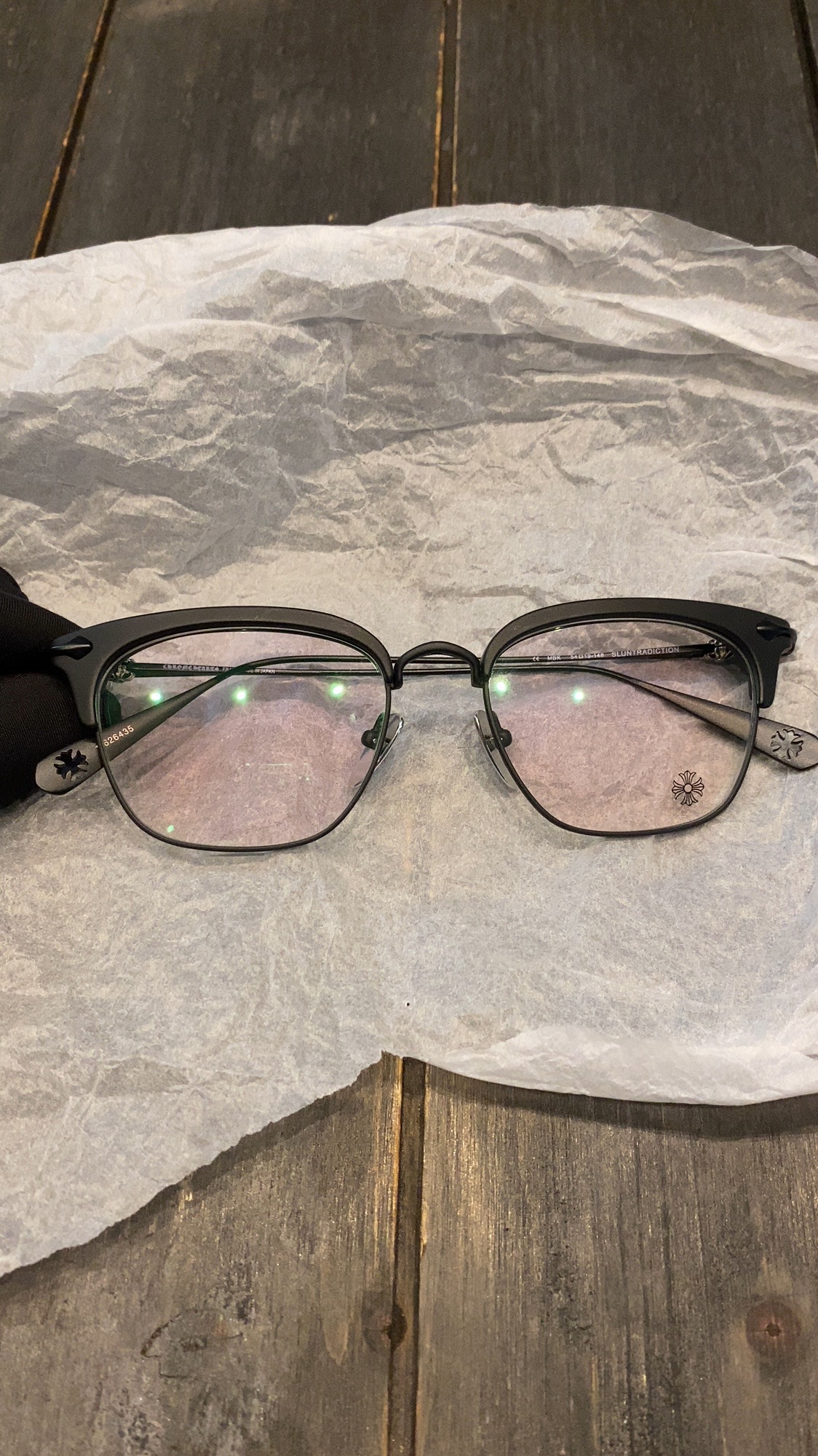 Original camera photo 📸 Matte black Xue Zhiqian glasses