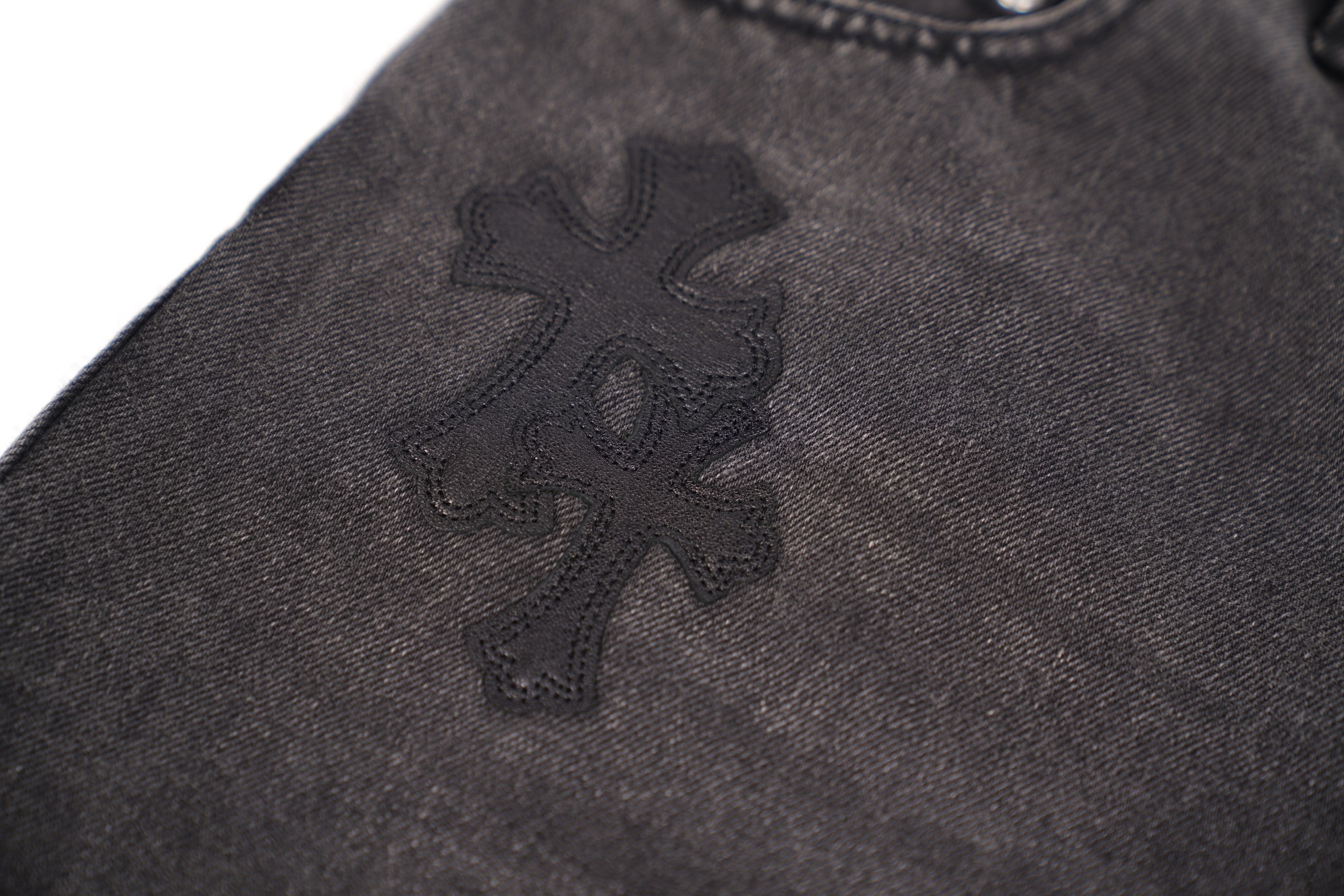 CH Rock Black Cotton NecklaceNingdan 7x7 Cotton All-Gen Black, Levies 501 Sole19 Genuine Black Lambskin Cross with Lambskin LetteringComplete Set of Electroplated Genuine Silver Five-Piece Frame (Not Imitation Silver!)