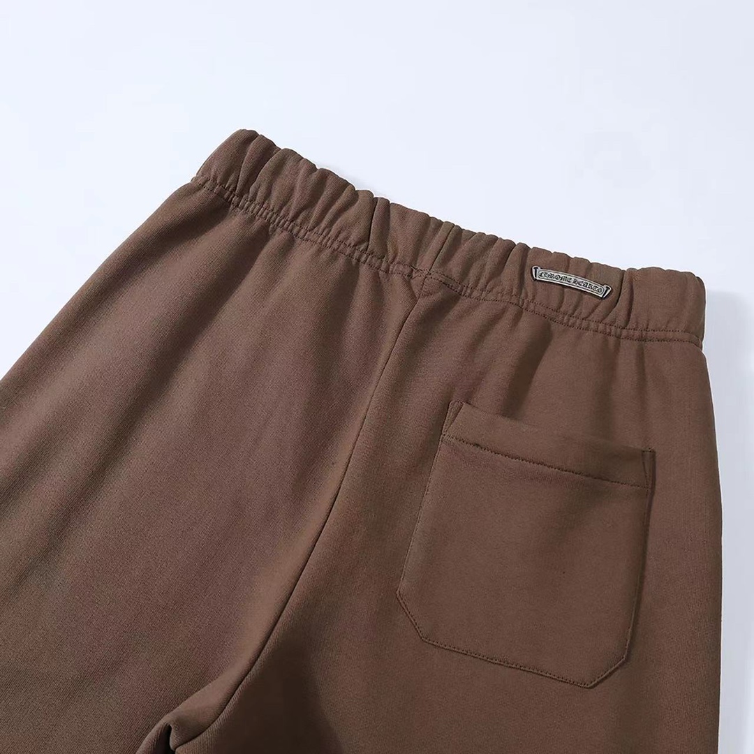 CH Chrome Hearts Limited Edition Chestnut Brown Casual Fleece-Lined Sweatpants. Custom-woven and dyed 480g thickened pure cotton knit fabric with imported top-grain lambskin (not ordinary synthetic leather). Custom-made silver decorative buckles. War
