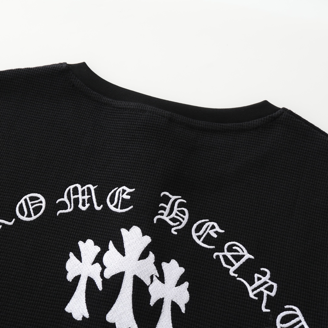 CH's new long-sleeved shirt with a cross on the back, waffle pattern. All sizes are now available. Made of 280g double-layered 100% cotton waffle pattern, it's thick, soft, and comfortable. Embroidery is processed on imported TAJIMA machines. Custom