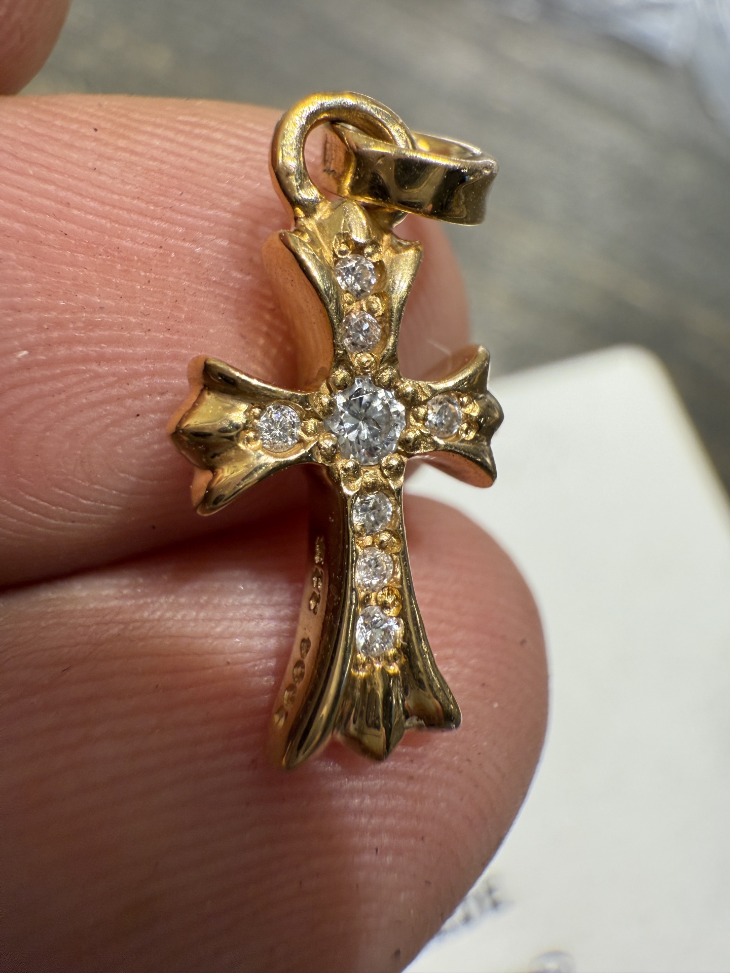 Custom-made 22k gold and diamond Babyfat bag – a must-have for every customer, a great entry-level item!