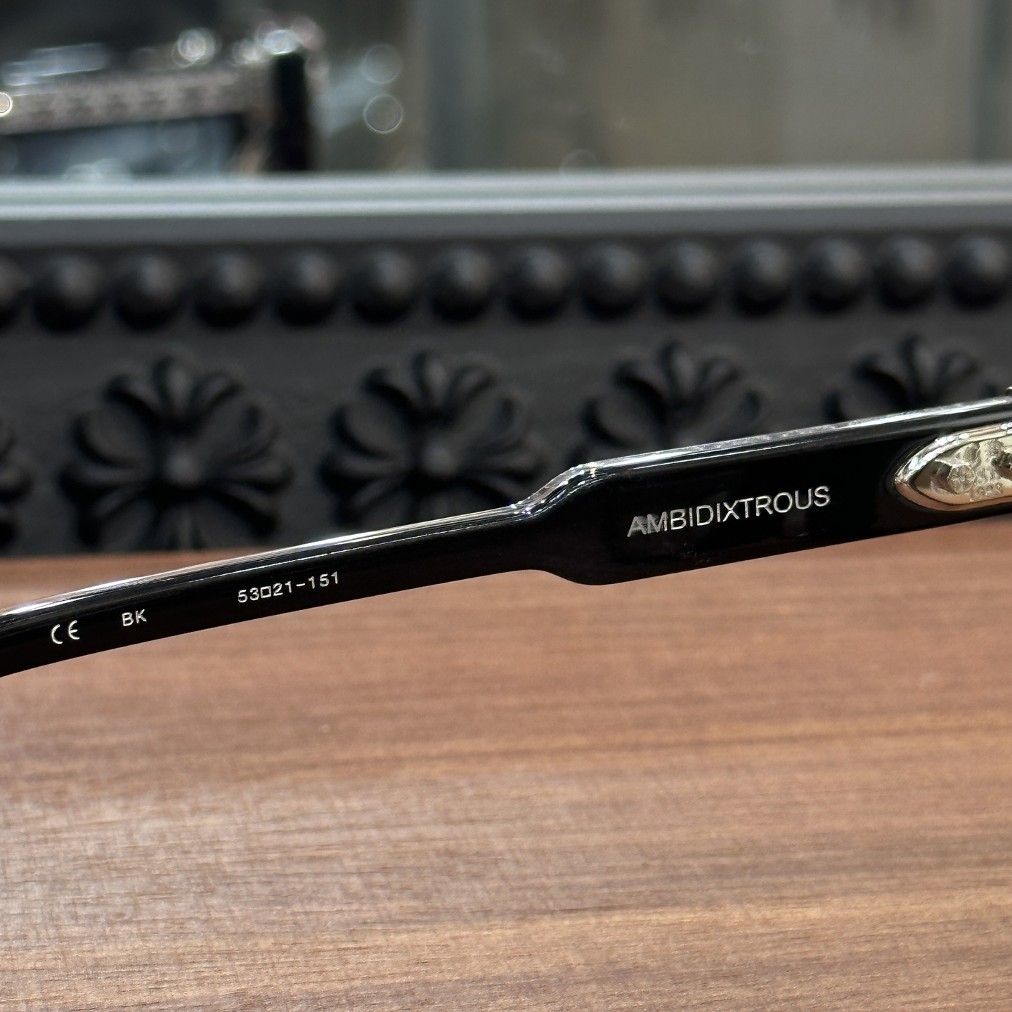 CH Eyeglasses Model: AMBIDIXTROUSSize: 53-21-151