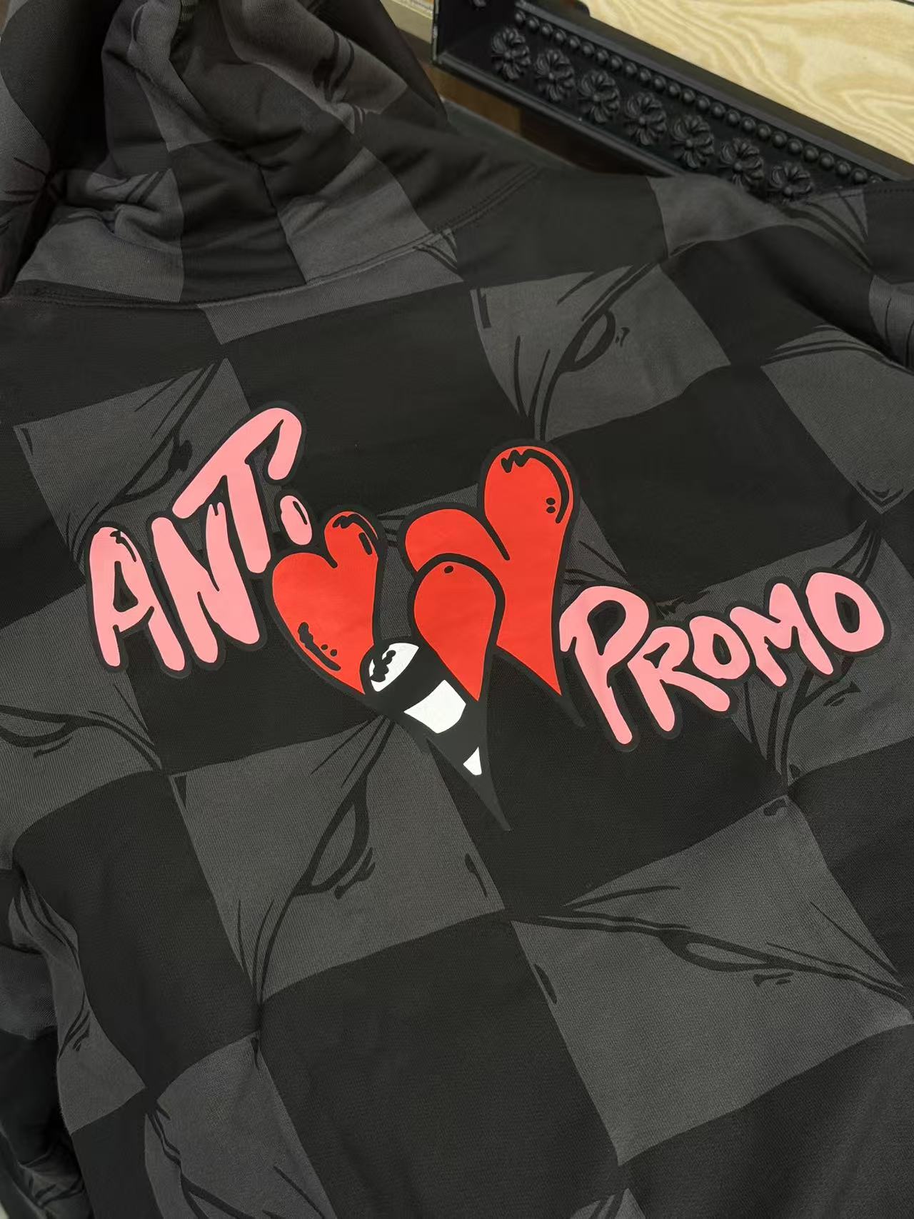 ChromeHeaers Matty Boy New York Limited Edition Checkerboard Graffiti HatSize: S/M/L