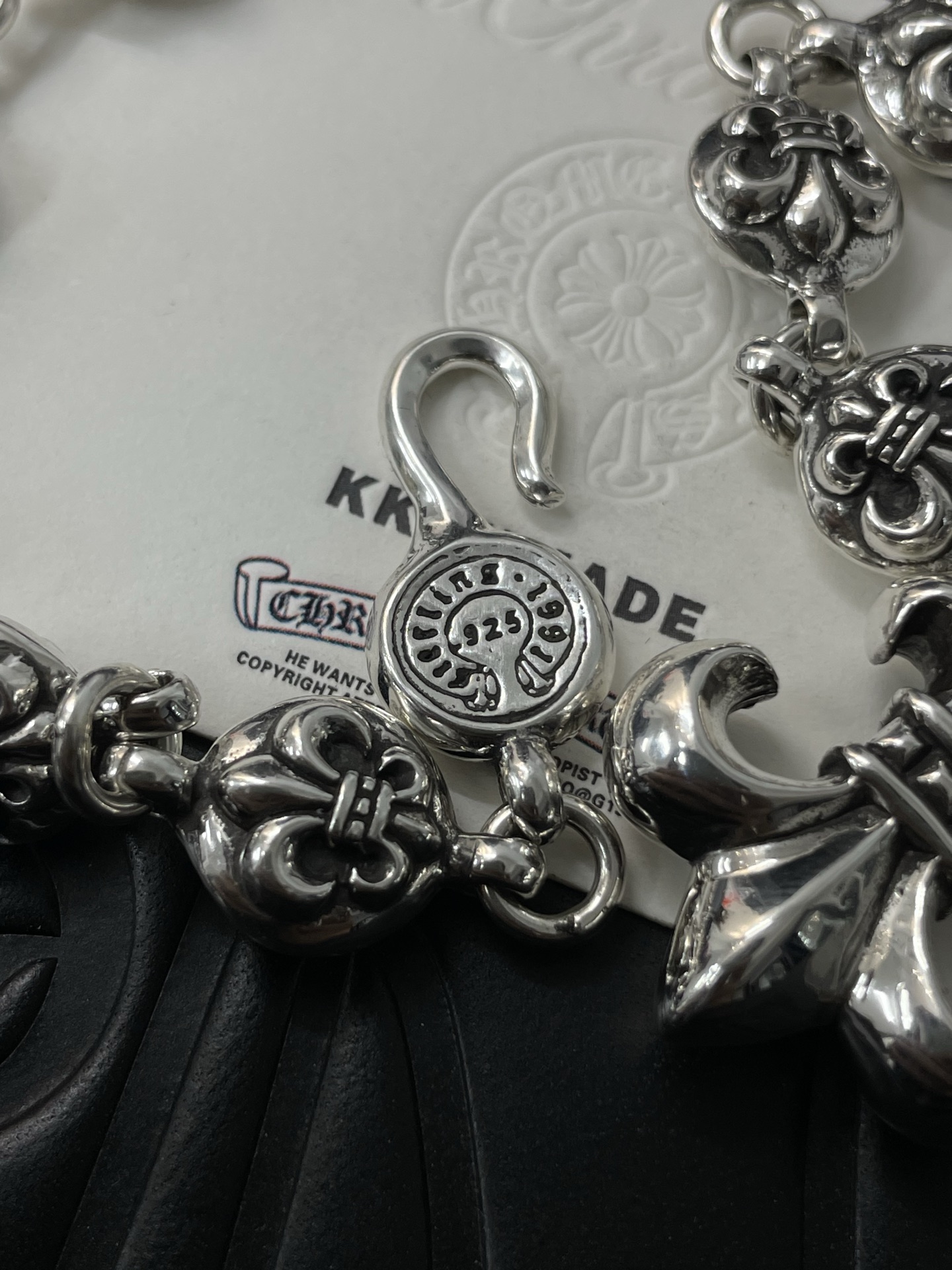 Customer order 🔝 Scout pom-pom binding chain