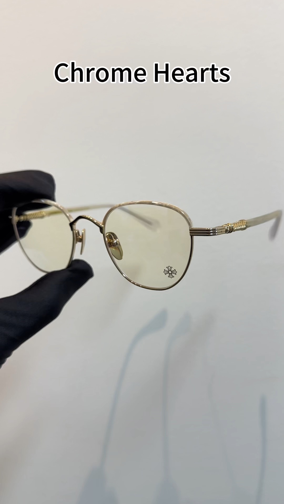 Chrome HeartsOriginal Camera Video ShotExclusive Online - Transparent Gold, Imported MaterialsGAG 925 Silver Accessories - Round Frame Glasses