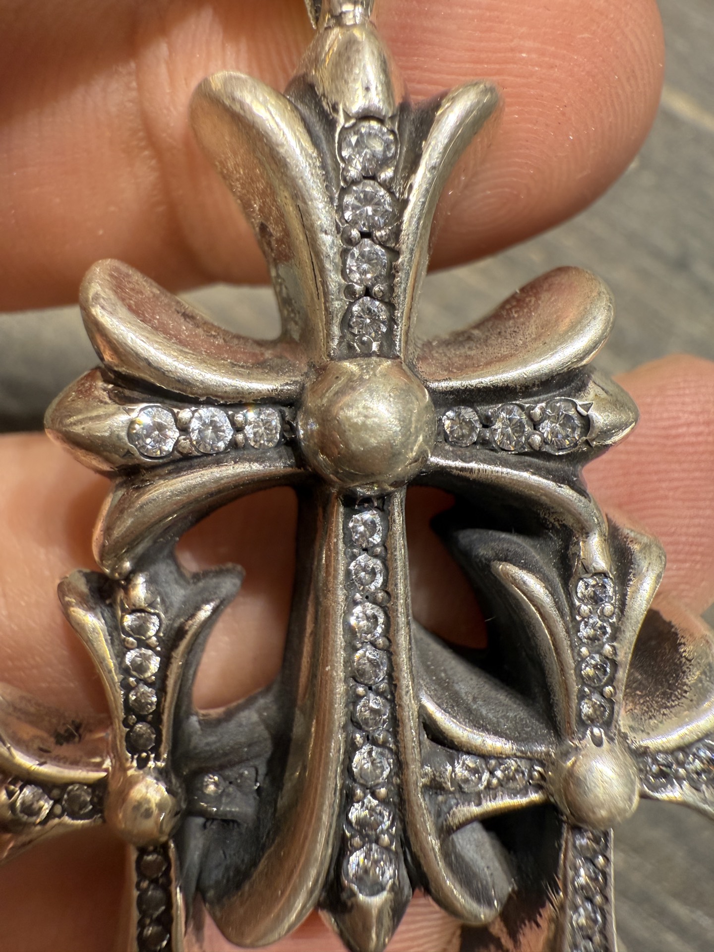 Customer order 🔝 Full diamond 30-cross pendant