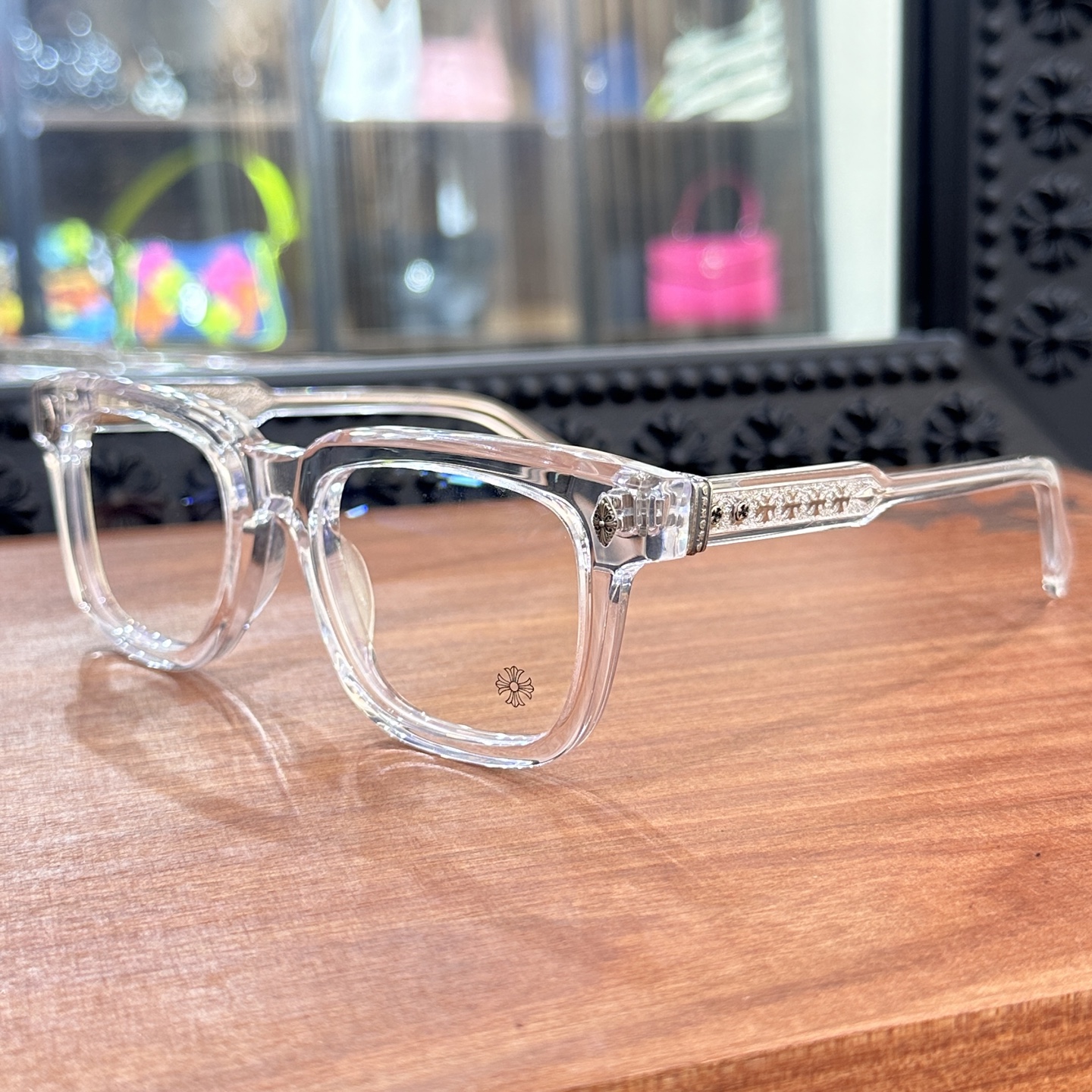 CH Eyeglasses Model: AMBIDIXTROUSSize: 53-21-151