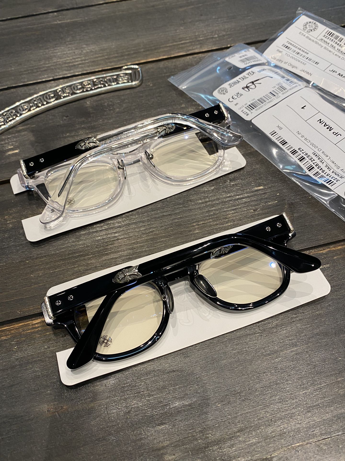 Chrome HeartsJENNATAILYEA Long Cross Glasses925 Sterling Silver, Imported Acetate, Large Frame, Perfect for a Natural Look, Suitable for Both Men and Women, Simple and Elegant, Multiple 925 Sterling Silver Adornments, Very Luxurious, 1:1 Replica