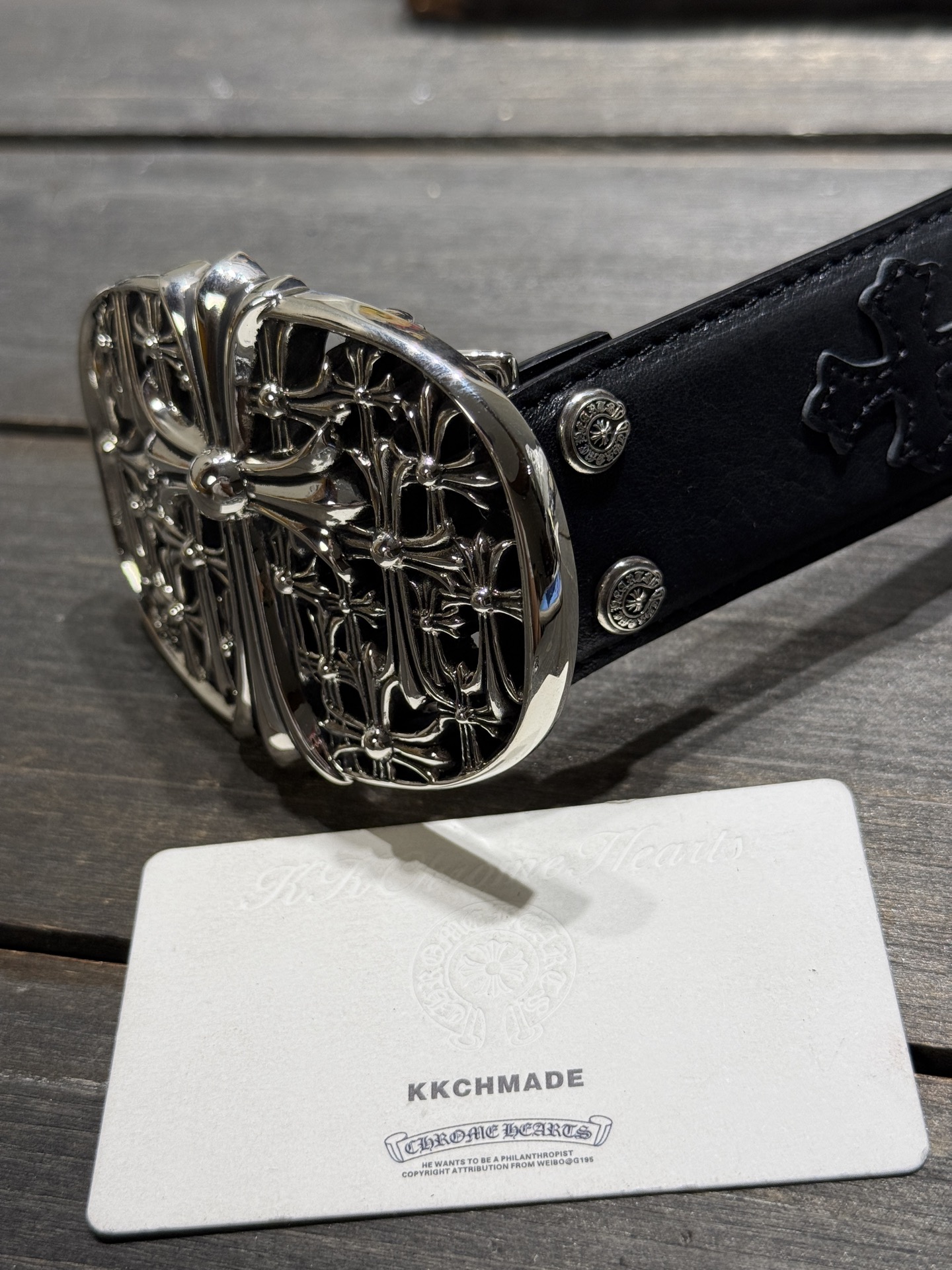 Custom-made for clients🔝Heavyweight tomb-style belt with cross-stitched leatherCustom-made genuine leather cross-stitch design with sterling silver buckleExaggeratedly exquisite, exuding style🔝