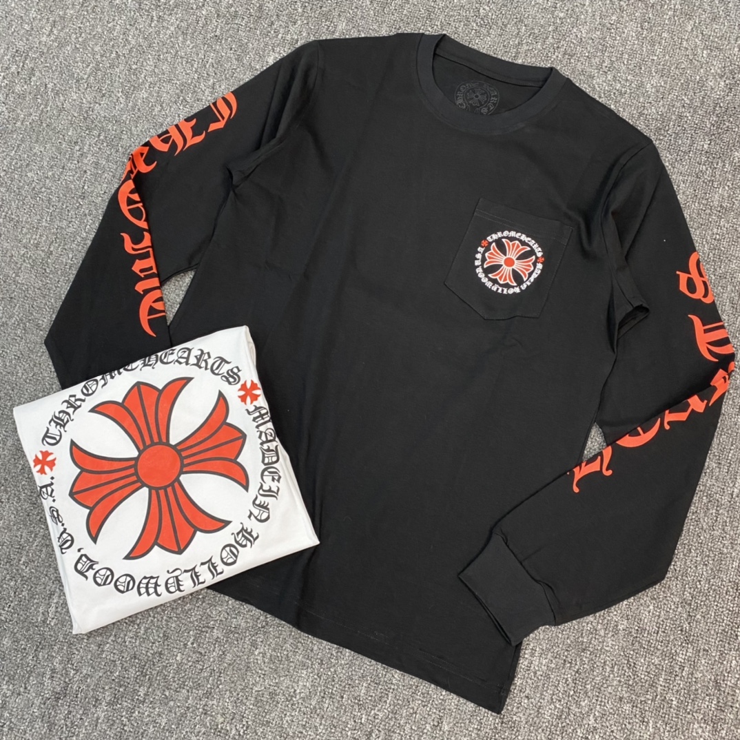 Chrome Hearts Circle Red Cross Sanskrit Long-Sleeve GownFurniture: Custom-woven and dyed 40% count 230g pure cotton, single-sided reactive dyeing. The entire garment features a hand-printed thermosetting ink, resulting in a slightly matte finish ra