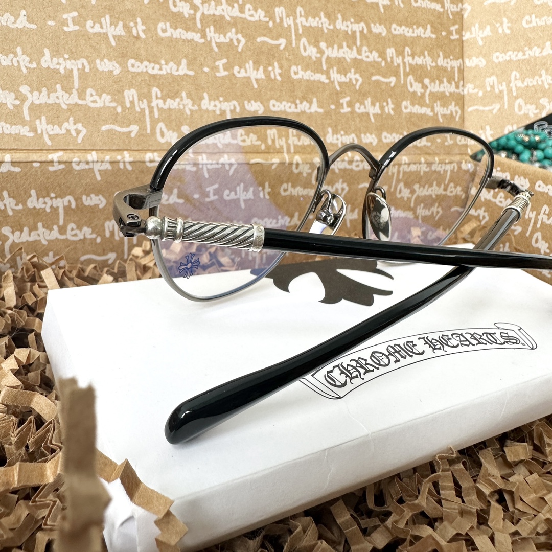 Chrome HeartsGAG Sterling Silver Eyeglass FramesExclusive online, Black Silver, Italian Imported MaterialsOriginal Price: ¥12400 (Authentic), VIP Price: ¥9300Developed with 925 Sterling Silver Frames, 1:1 High-Replica, TITANIUM IP, Genuine Japane
