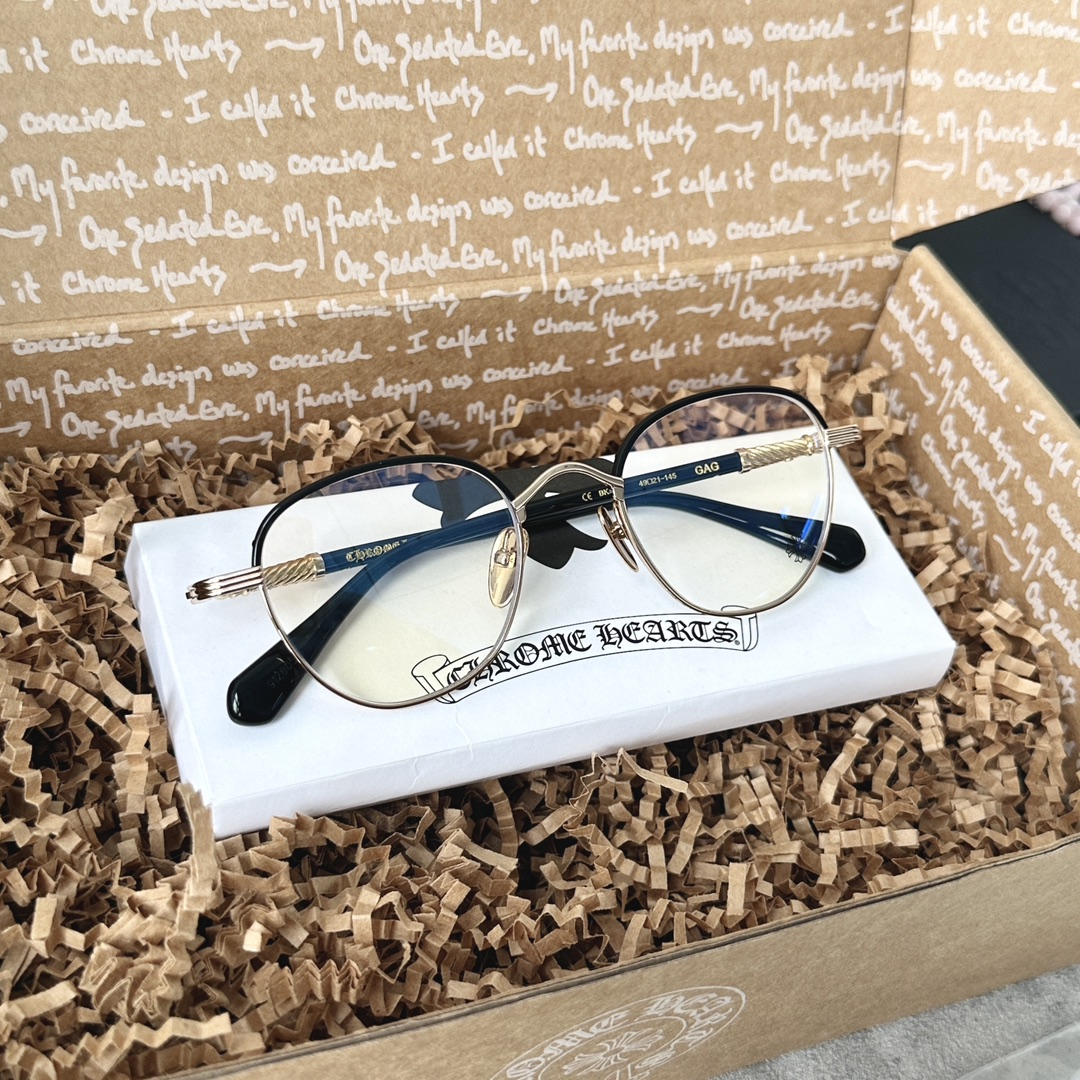 Chrome HeartsGAG Sterling Silver Eyeglasses FramesExclusive online, Black and Gold, Italian Imported MaterialsFour-color glasses, first batch limited stock available. Original price ¥12400 (authentic), ¥9300 (VIP). 925 Sterling Silver FramesT