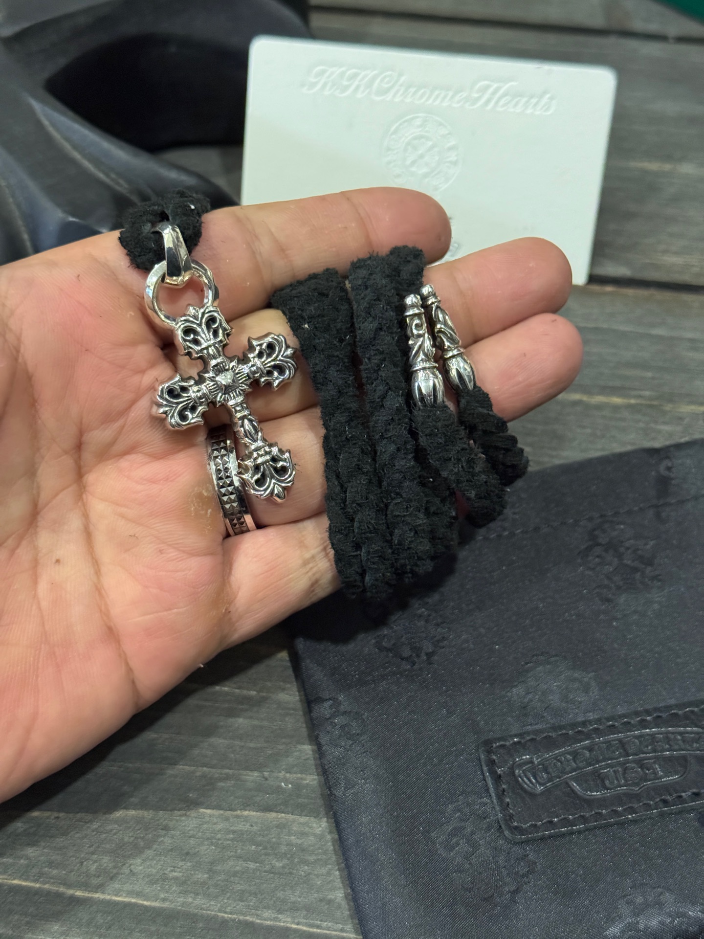 Customer order 🔝 Flame Vine Leather Rope Set