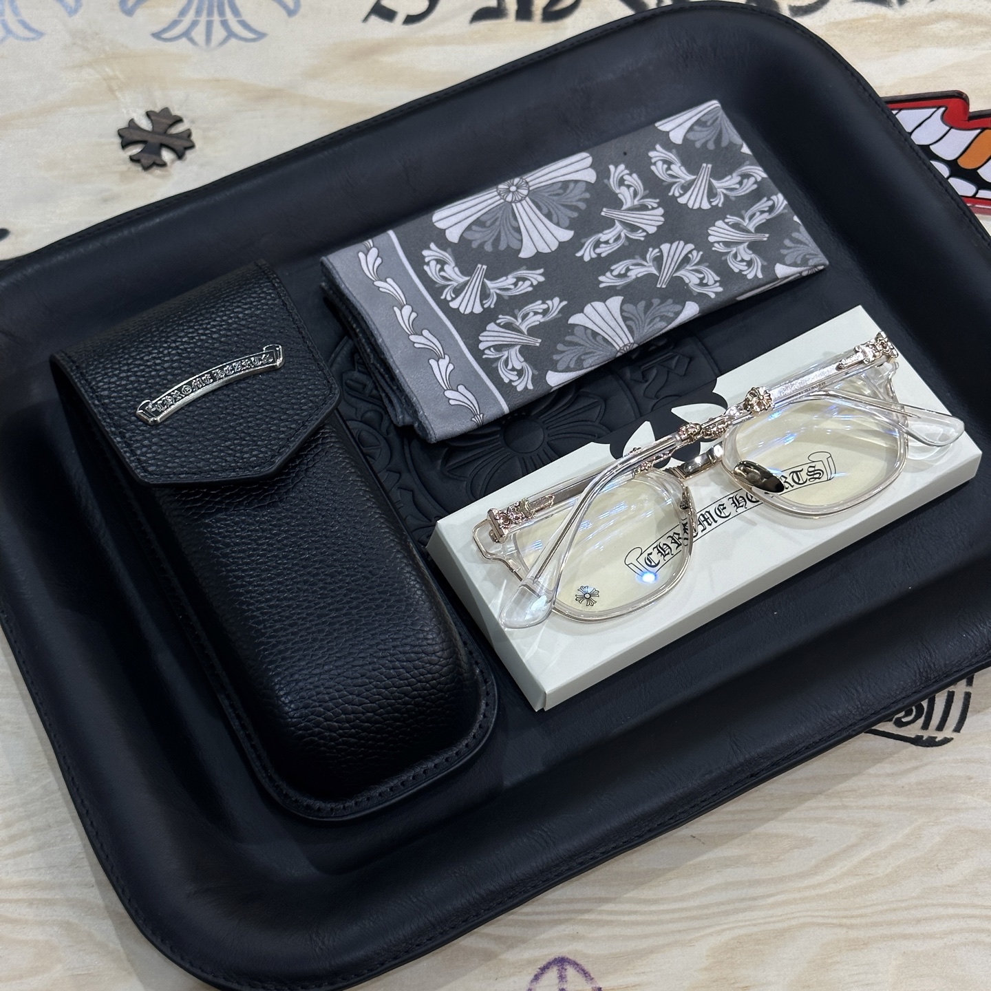 Chrome Hearts Eyeglasses Frames Model: DUCK BUTTERSize: 52 (21-152)Three Colors: Black/Silver, Black/Gold, Transparent Gold