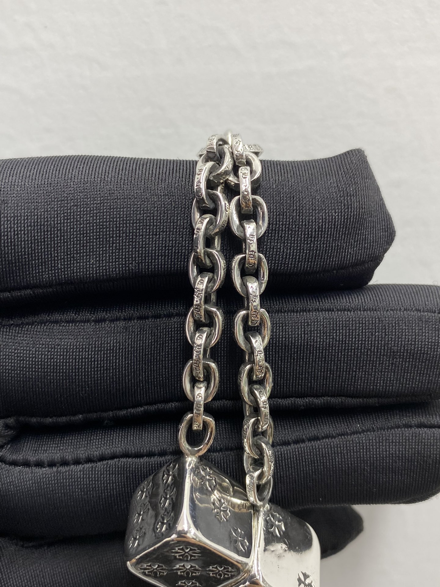 Dice Letter Chain Keychain