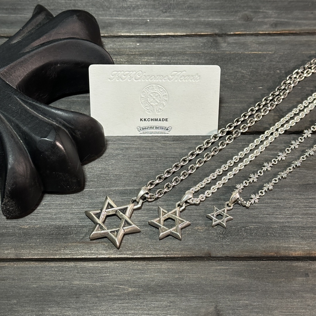 A family photo with a six-pointed star