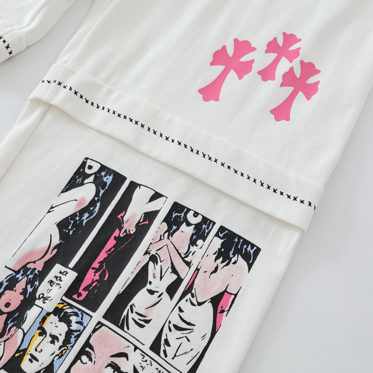 CH DeadlyDoll comic book trousers, white. All sizes available. Originally purchased from Hangzhou Guozhuan for 12,800 RMB. Made of 350g knitted cotton. Printed with imported plastisol technology. Custom metal drawstring closure. Loose fit. Unisex. Ex