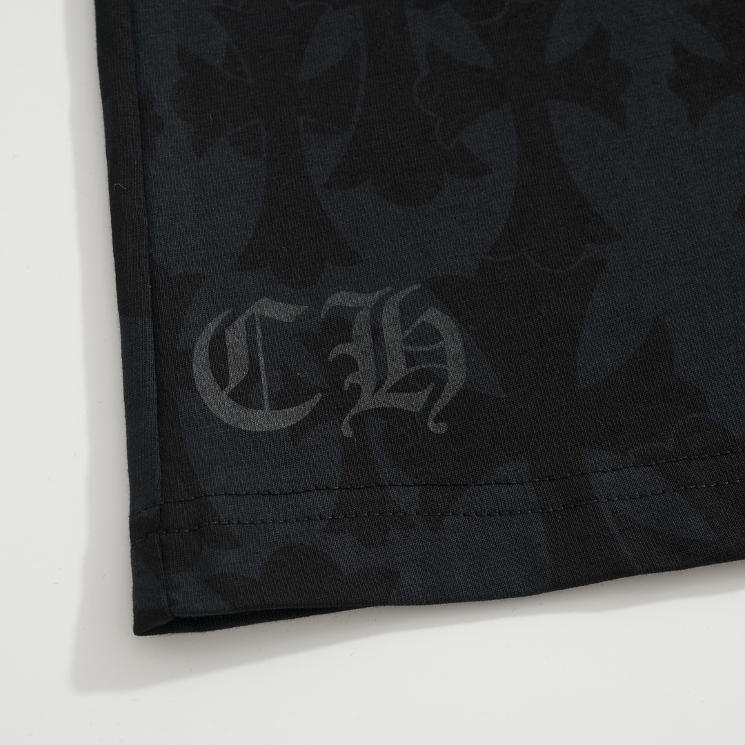 CH Chrome Hearts Embossed Print Short-Sleeve T-ShirtCustom Embossed Cross Fabric, Horseshoe Print on Front, Scroll Print with Traditional Chinese Characters on Back, Drawstring DesignSizes S, M, L