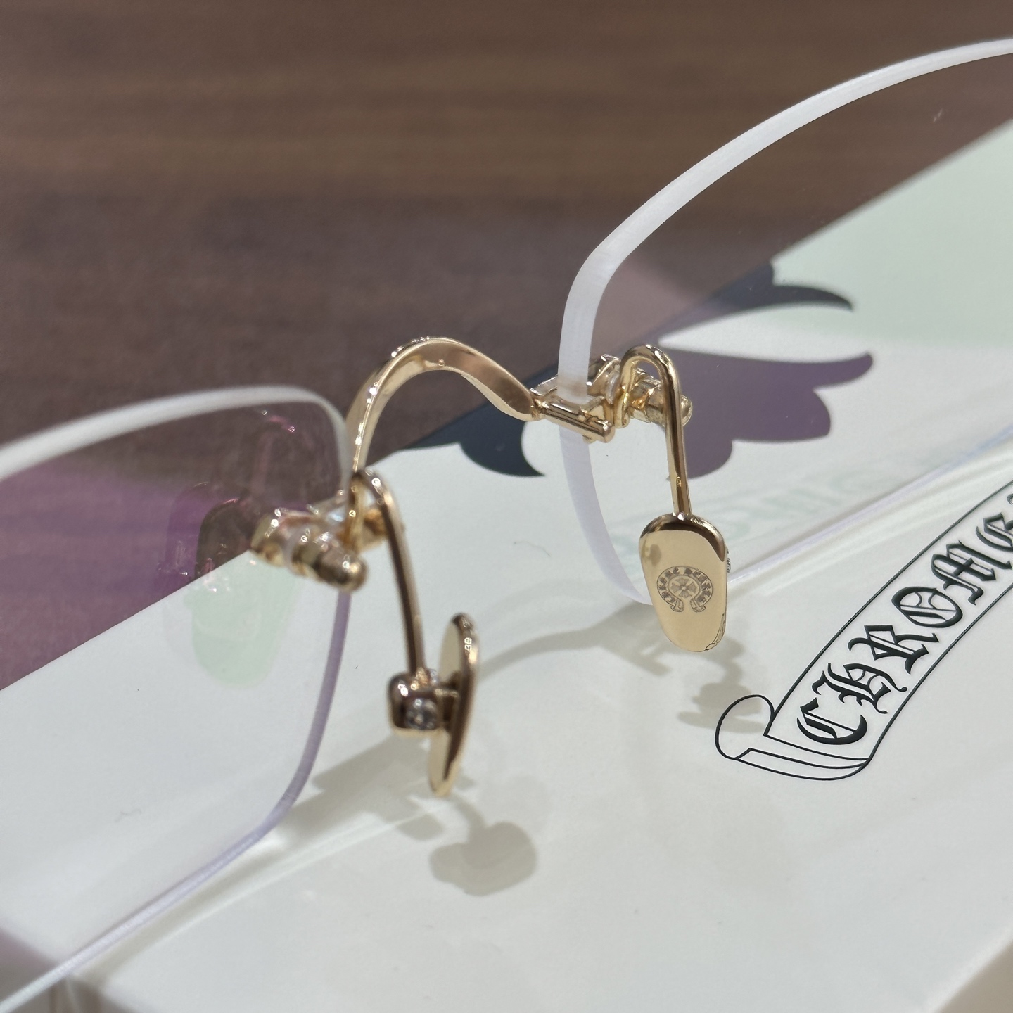 CH Rimless Glasses Model: Pills III Size: 55-20-144