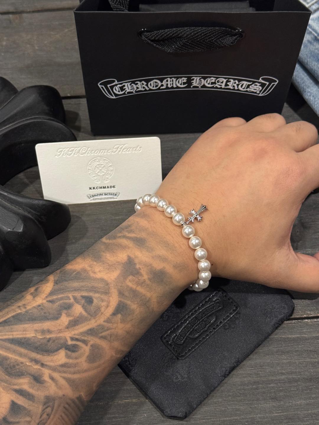 The hottest item of the year! 🔝CH ✖️Miki Pearl Series Bracelet