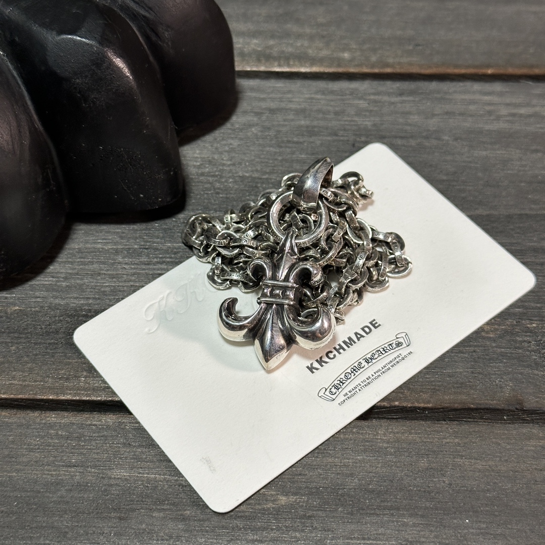 Customer order 📸 Medium-sized Scout floral garland + letter chain