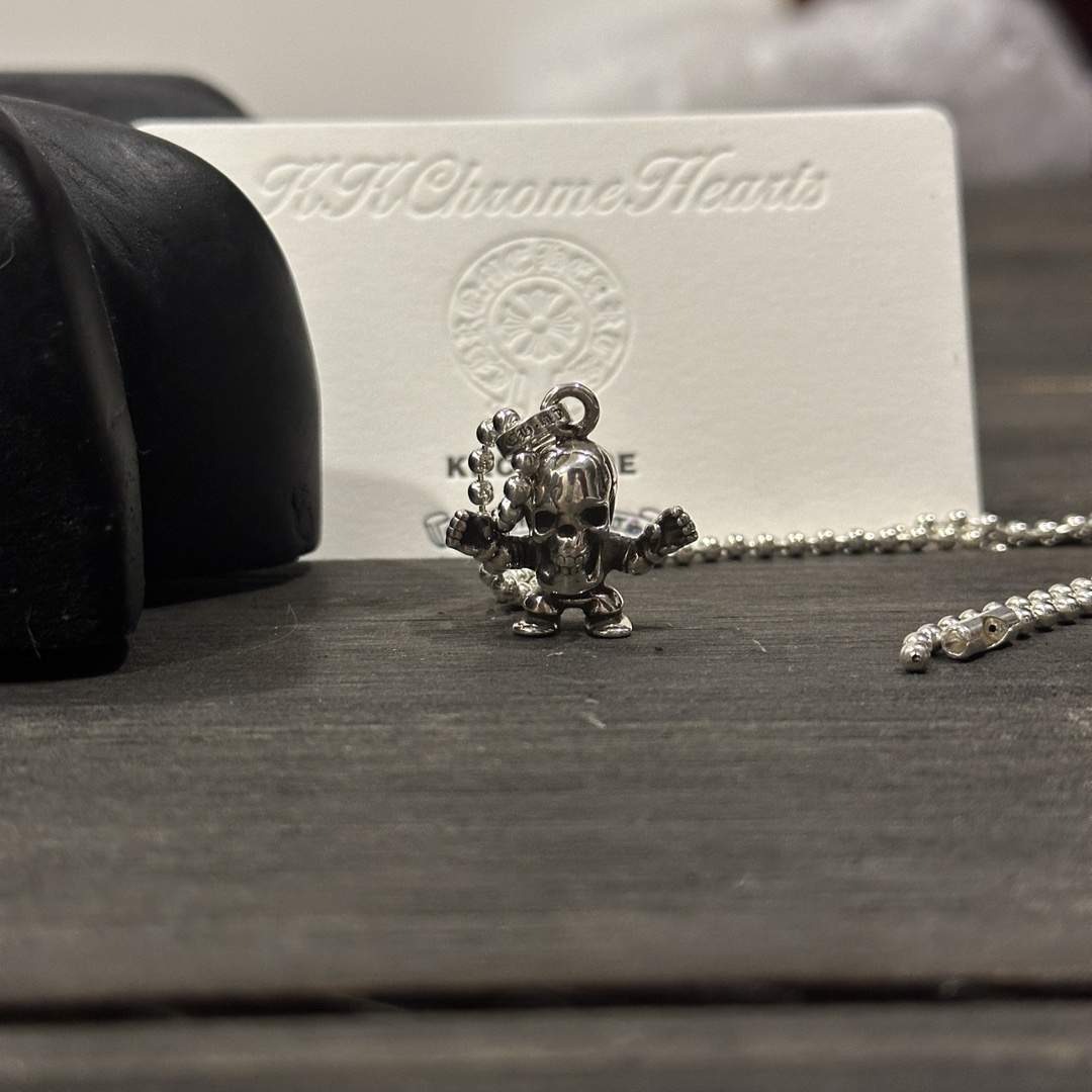 Customer order 🔝Foti small power skull + beaded chain