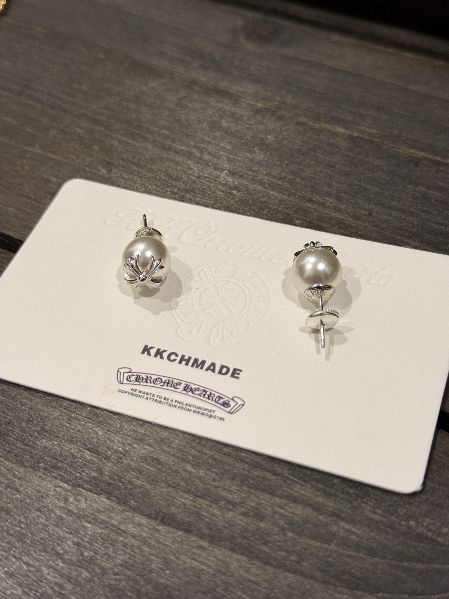 Miki x CH Century CollaborationShort Cross Flower Pearl Stud Earrings 🆕