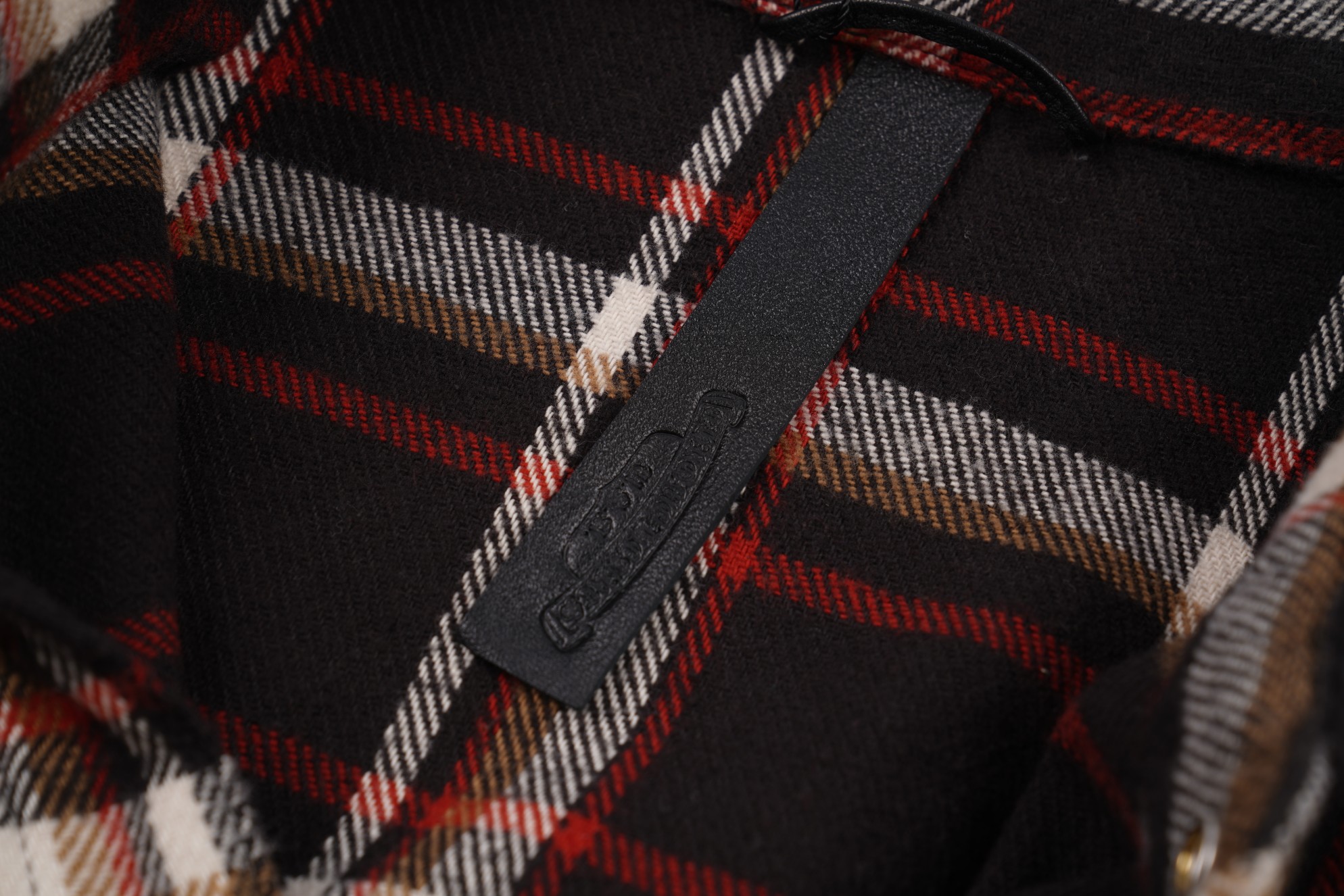 CH Chrome Hearts 22ss Flannel Plaid Shirt Jacket. 100% cotton plaid exclusive custom-woven fabric. Custom fabric production has a long lead time; minimum order is 1000 meters! Brushed feel, requires special washing treatment later (not market fabric)