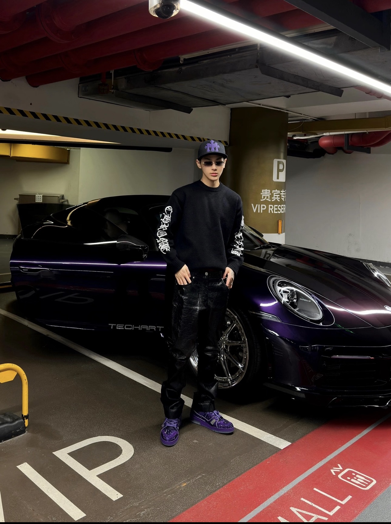 CH Sunglasses Model: Pills III Color: Black/Silver Size: 55-20-144