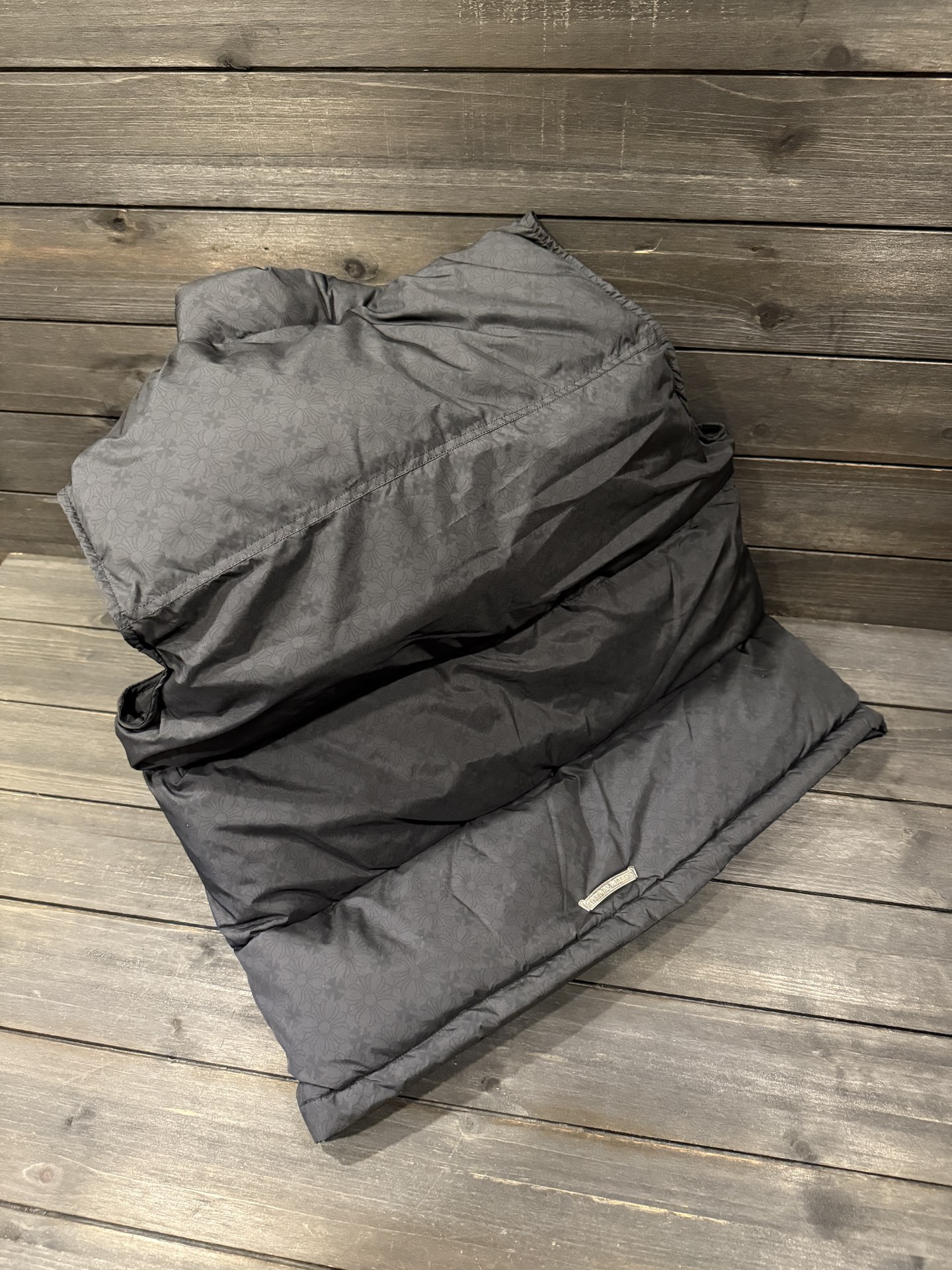 Dark patterned down jacket - last batch! Once sold out, it's over!